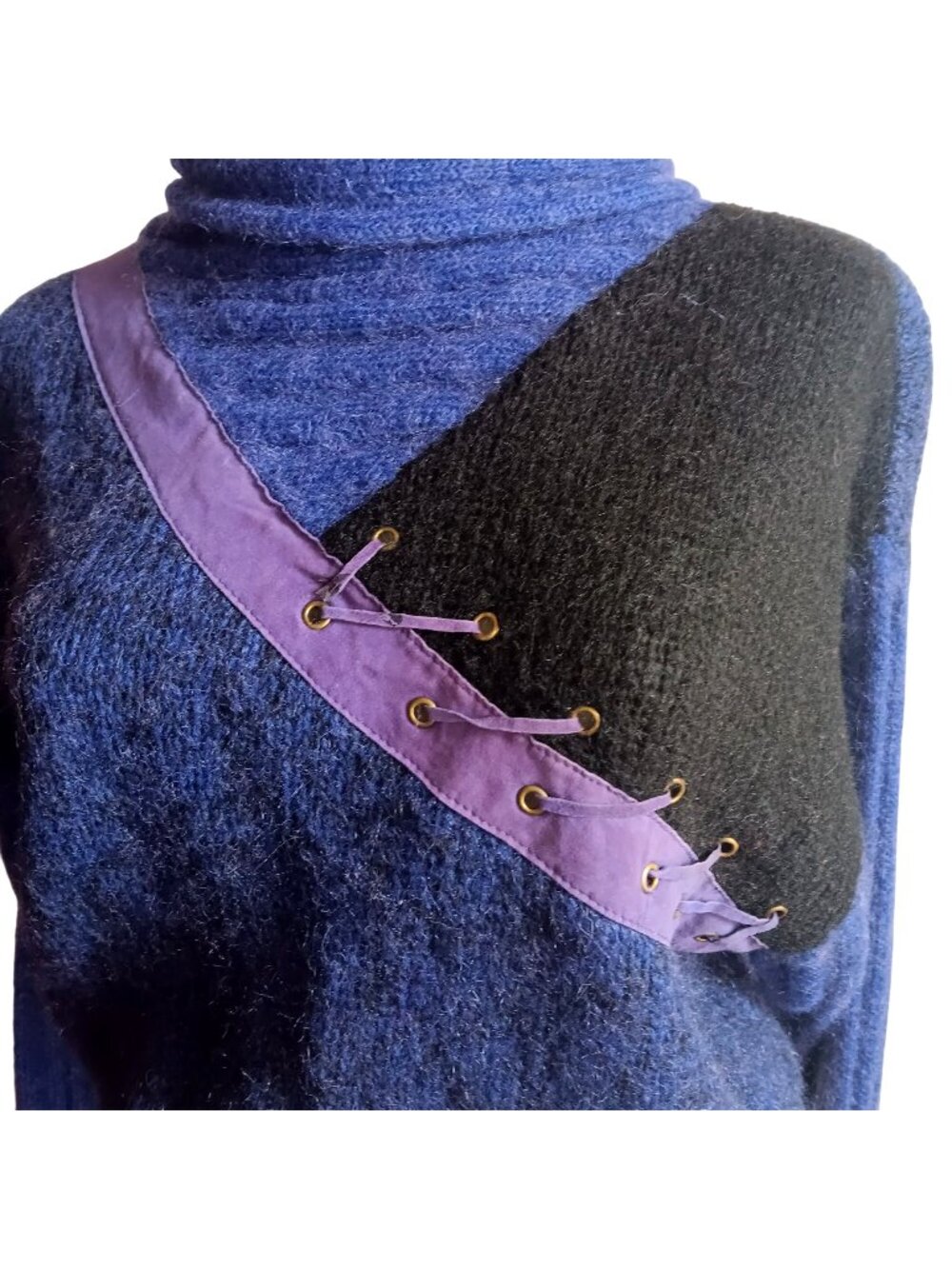 True Vintage Large Sweater Mohair Turtleneck Purple Lace-Up Asymmetrical Italy